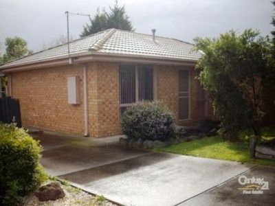 13 James Wyman Place, Hampton Park