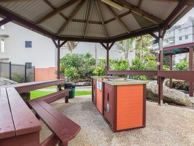 1202B / 8  Trickett Street, Surfers Paradise