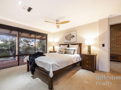 305 Holmes Road, Forrestfield