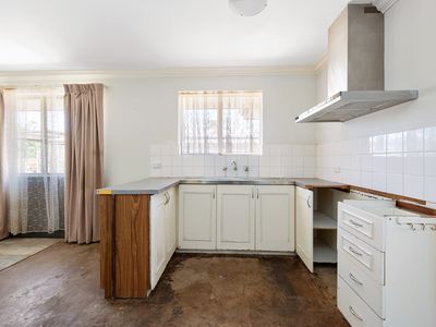 21 Belgravia Place, South Kalgoorlie