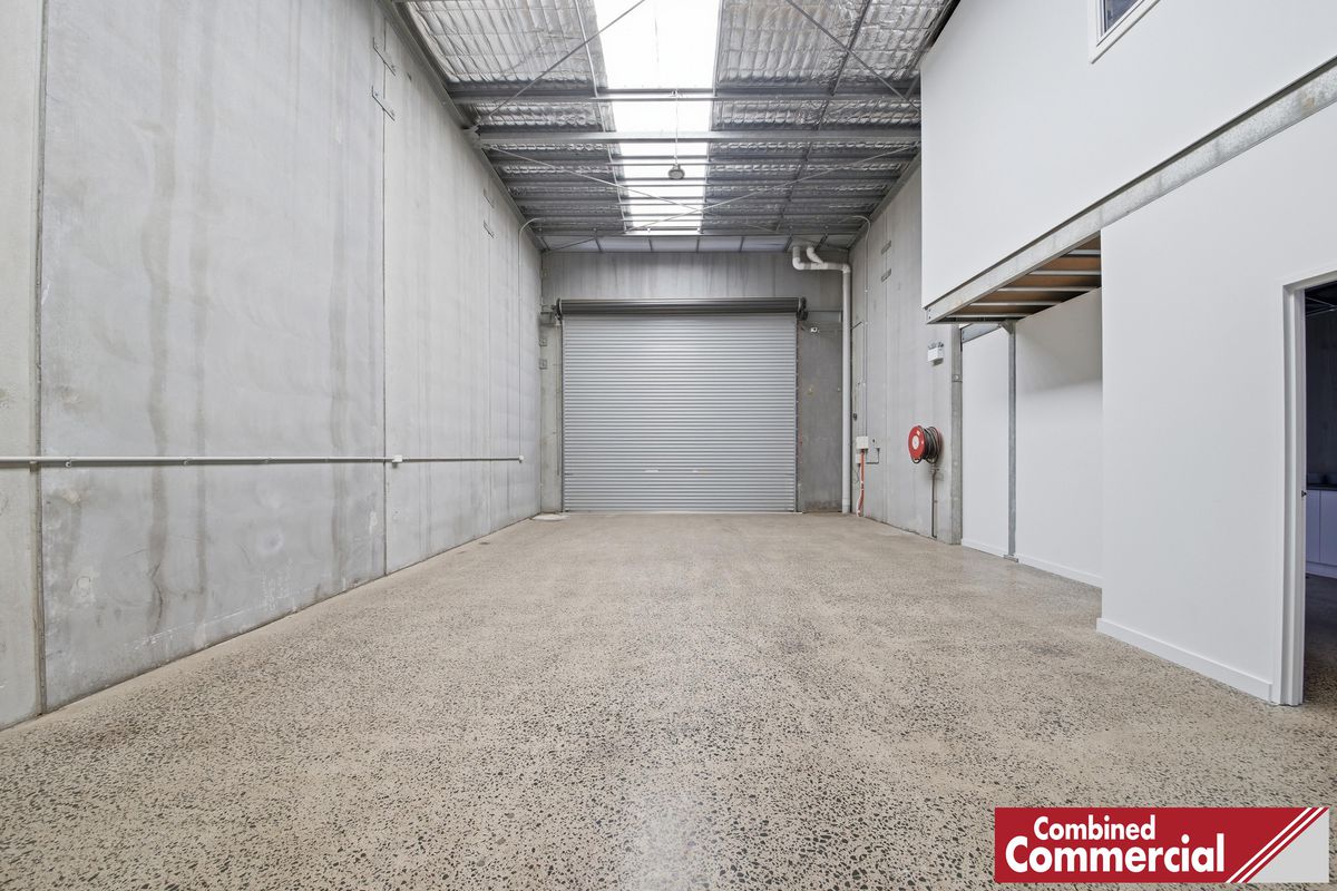 10 / 7 Waynote Place, Unanderra