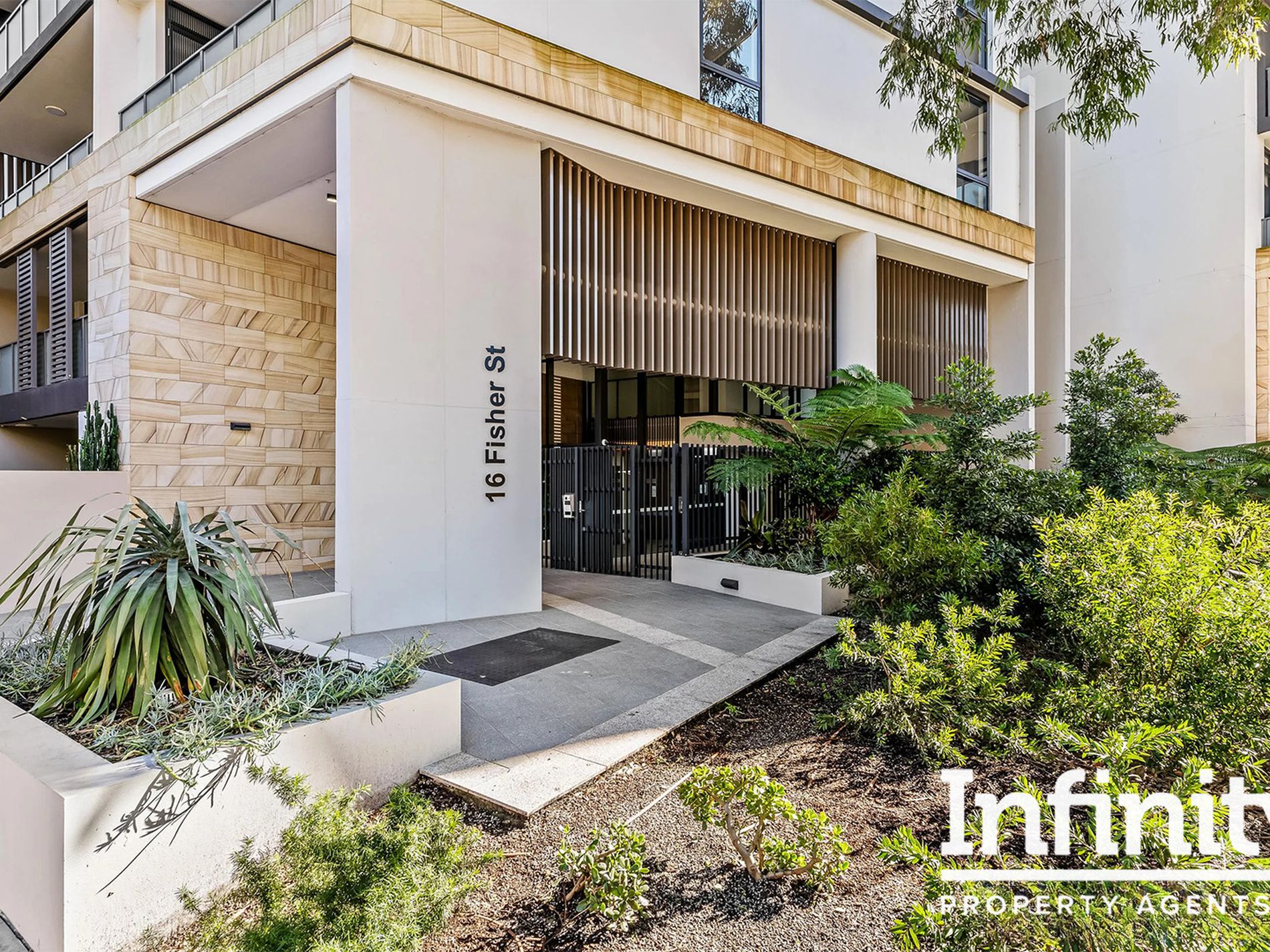 A102 / 16 FISHER STREET, Petersham