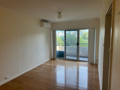 8 / 34 North Beach Road, North Beach