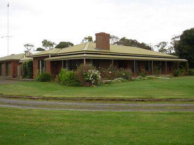 1-100 Sisters Road, Mount Schank