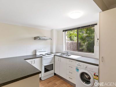 9 / 10 McKean Road, Scarness
