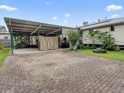 9 Bundesen Avenue, Midge Point