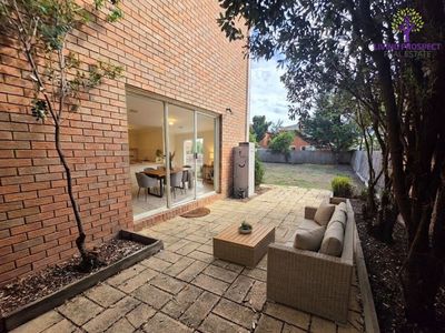 11 Parkside Walk, Hoppers Crossing