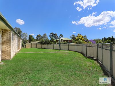 15 Jonquil Circuit, Flinders View