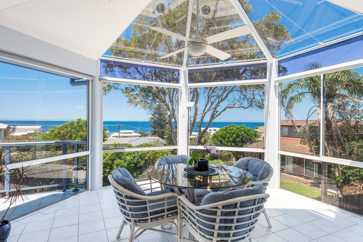 2 / 6 Prince Street, Wamberal