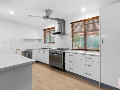 11 White Swan Avenue, Blue Haven