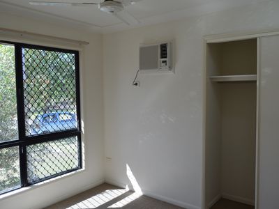 6 Grebe Court, Douglas