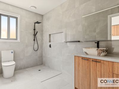 16 Mikado Way, Clyde
