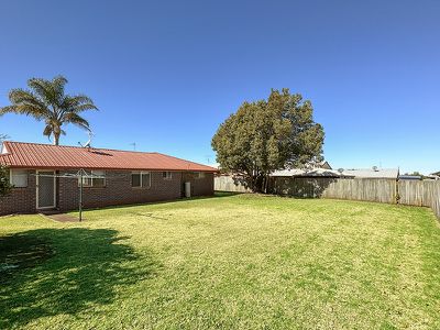 385 Greenwattle Street, Wilsonton