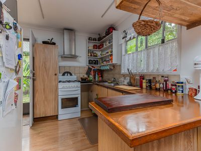 115 / 265 MARTIN ROAD, Larnook