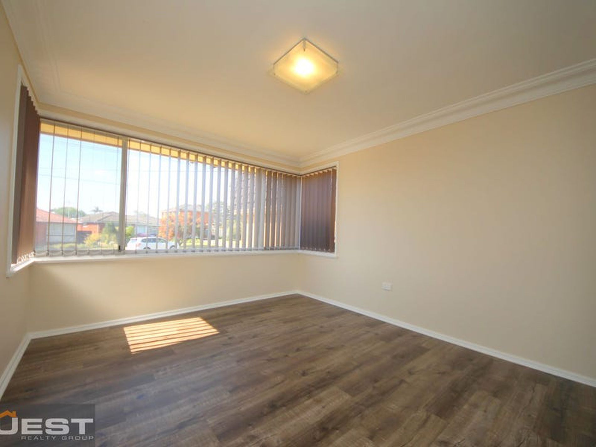 31 Harvey Avenue, Moorebank