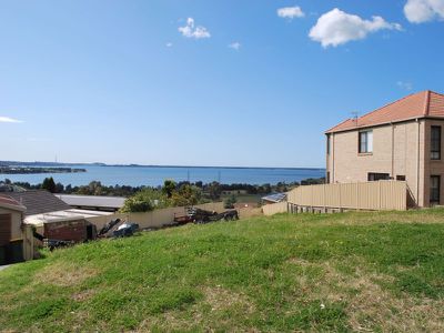 112 Wyndarra Way, Koonawarra