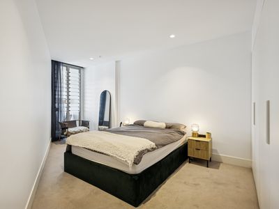 2207 / 1 Geoffrey Bolton Avenue, Perth