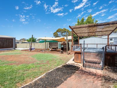 2 Miller Way, South Kalgoorlie