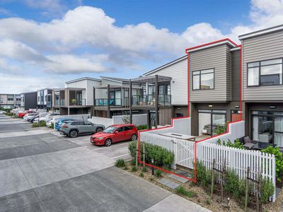 15 Tuatua Road, Hobsonville