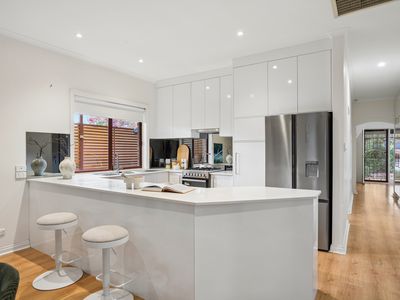 12 Law Court, Greenwith