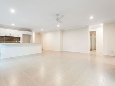 81 Crest Street, Narangba