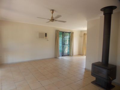 2 Yuranga Avenue, Lisarow