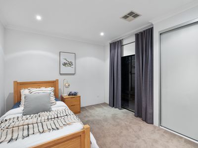 2 Waterview Parade, Southern River