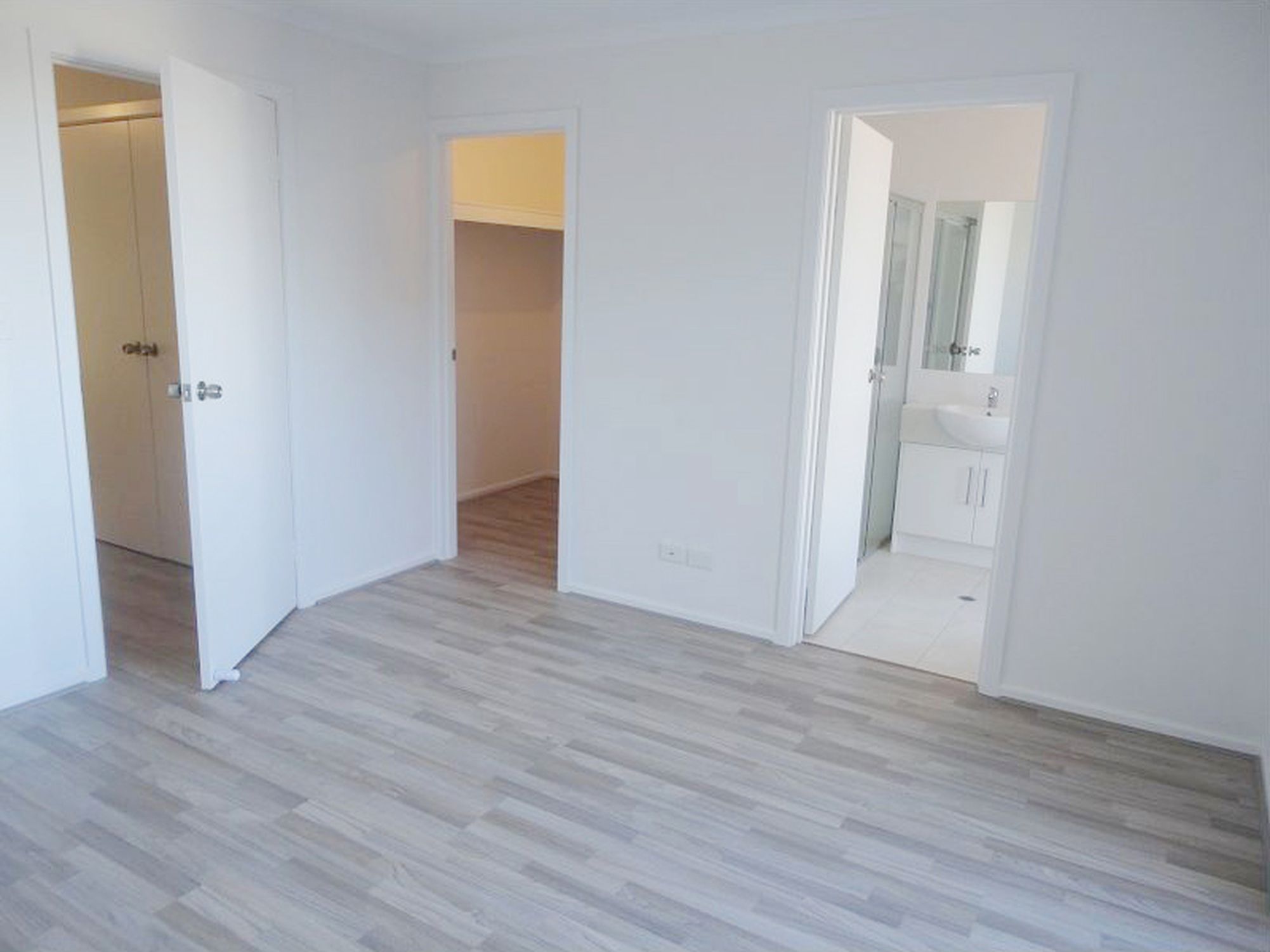 15 / 10 Darby Lane, Mawson Lakes