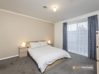 1 Strabane Way, Hampton Park