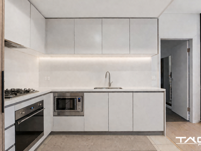 533 / 3 Maple Tree Road, Westmead