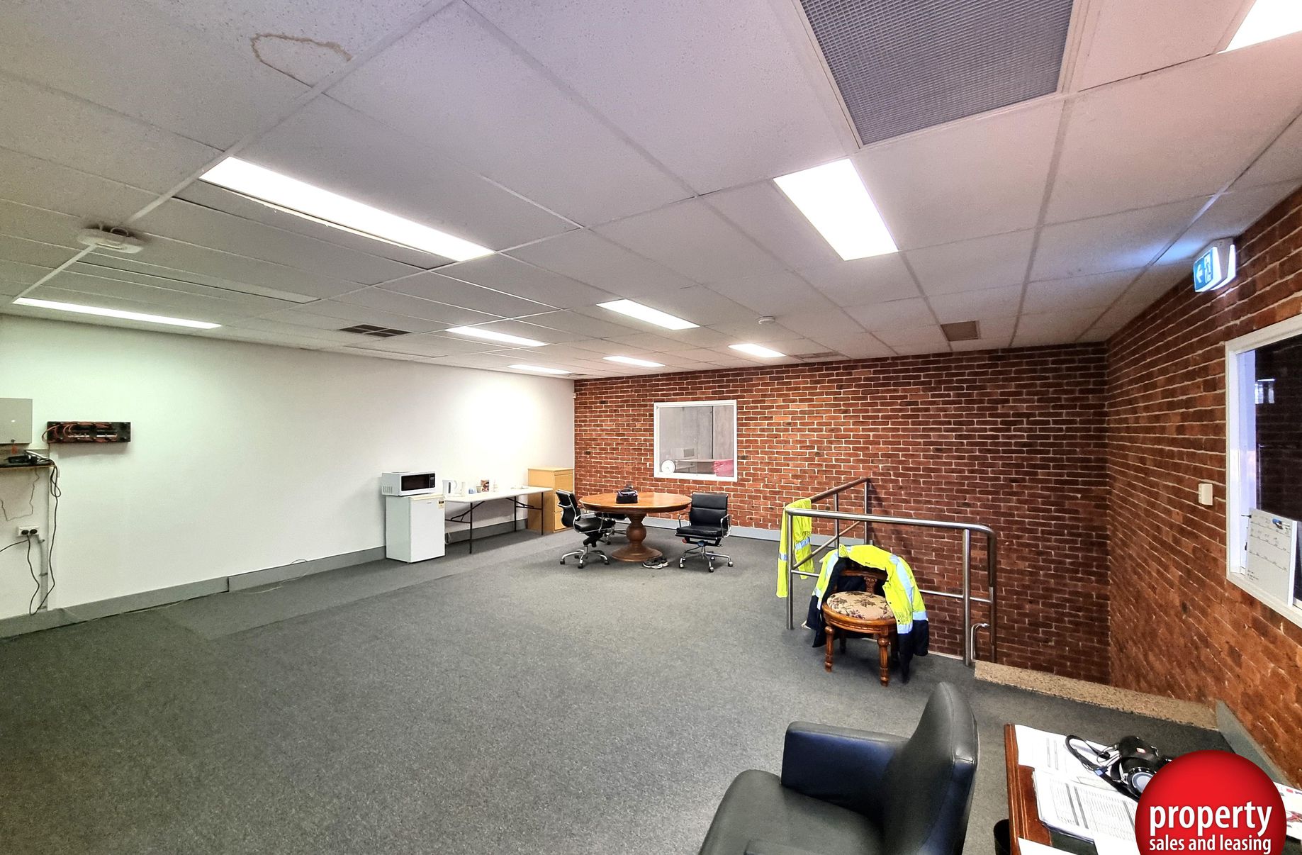 Unit 2 / 16 Essex Street, Minto