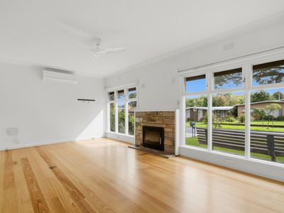 24 Turnbull Street, Sale