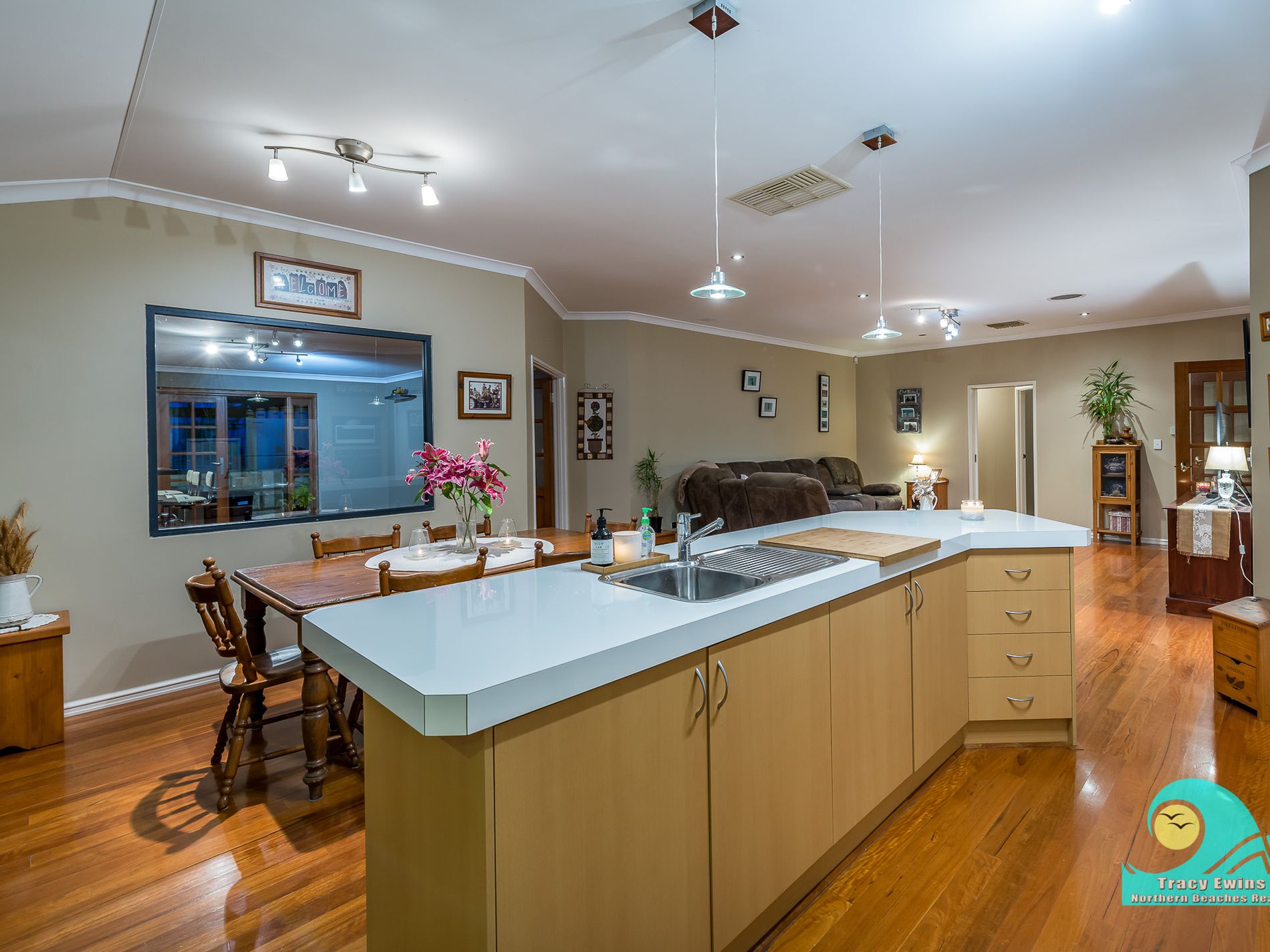 86 Lagoon Drive, Yanchep