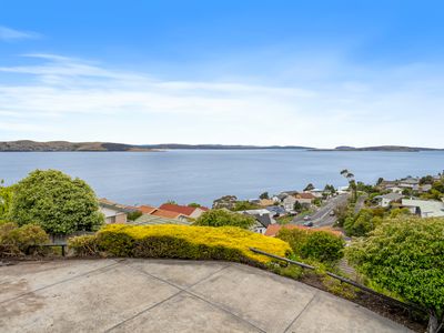 7 Pauldon Drive, Sandy Bay