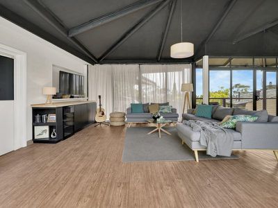 8 Jikara Drive, Glen Osmond