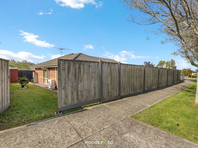 23 Sinatra Way, Cranbourne East