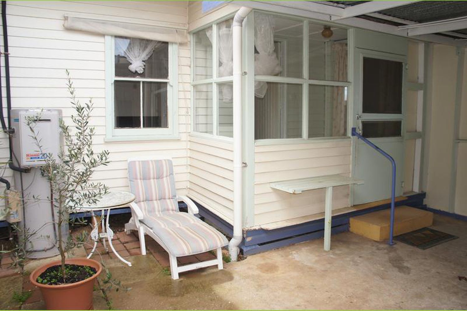 22 Rose Street, Horsham