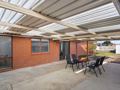 80 Yarcombe Crescent, Craigieburn