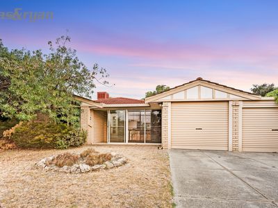 4 Gwalia Place, Bibra Lake