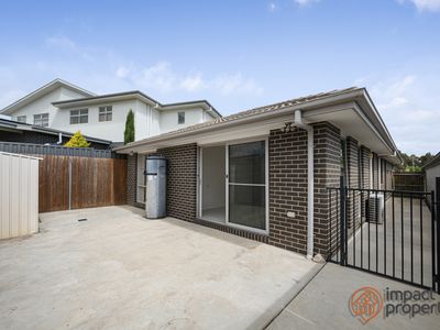 52 Lawrenson Circuit, Jacka