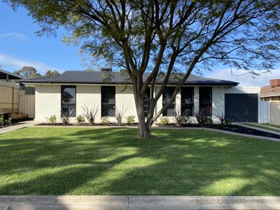 11 Brabham, Gulfview Heights