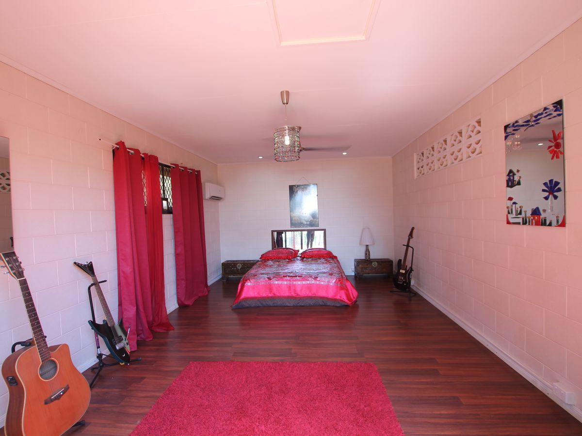 26 Mountain View Drive, Atherton