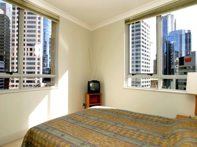1707 / 38-42 Bridge Street, Sydney