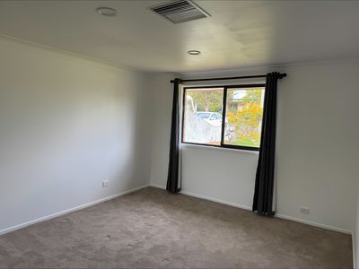 10 Medlyn Street, Parkes
