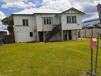 12 The Crescent, North Mackay