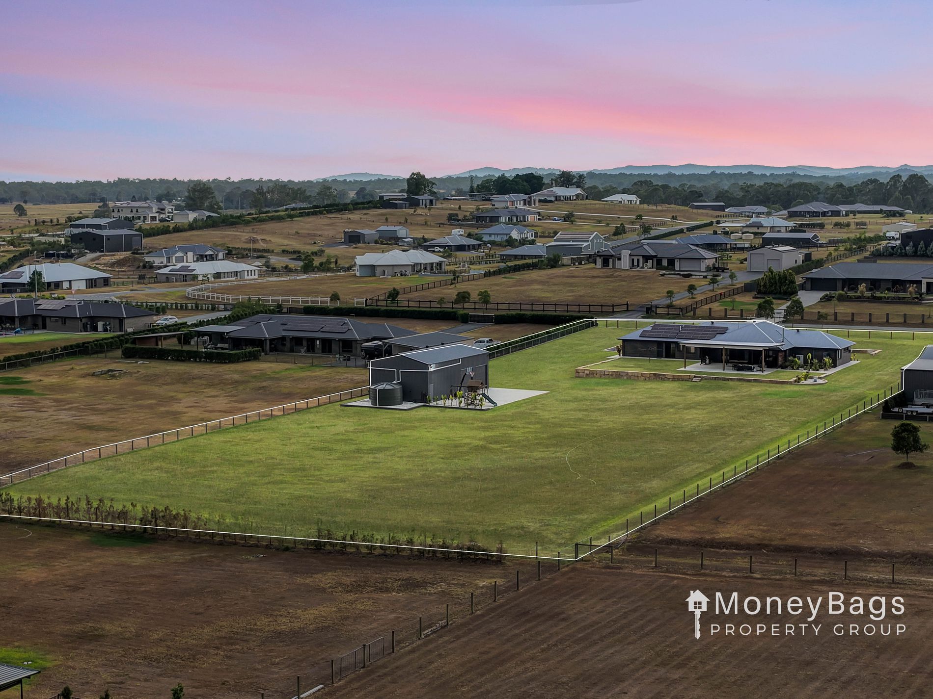 13-17 Winx Court, Riverbend