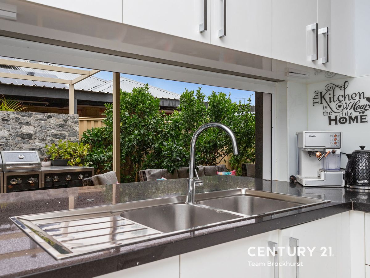 21 Pomera Drive, Byford