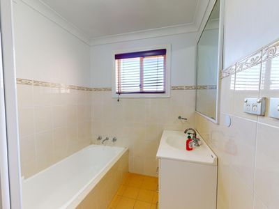 105 Oak Crescent, Narromine