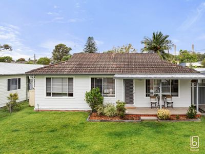 26 Warwick Avenue, Mannering Park