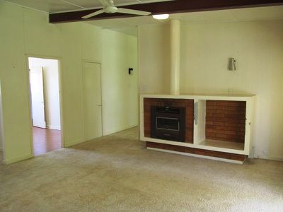 4 Lark steet, Longreach